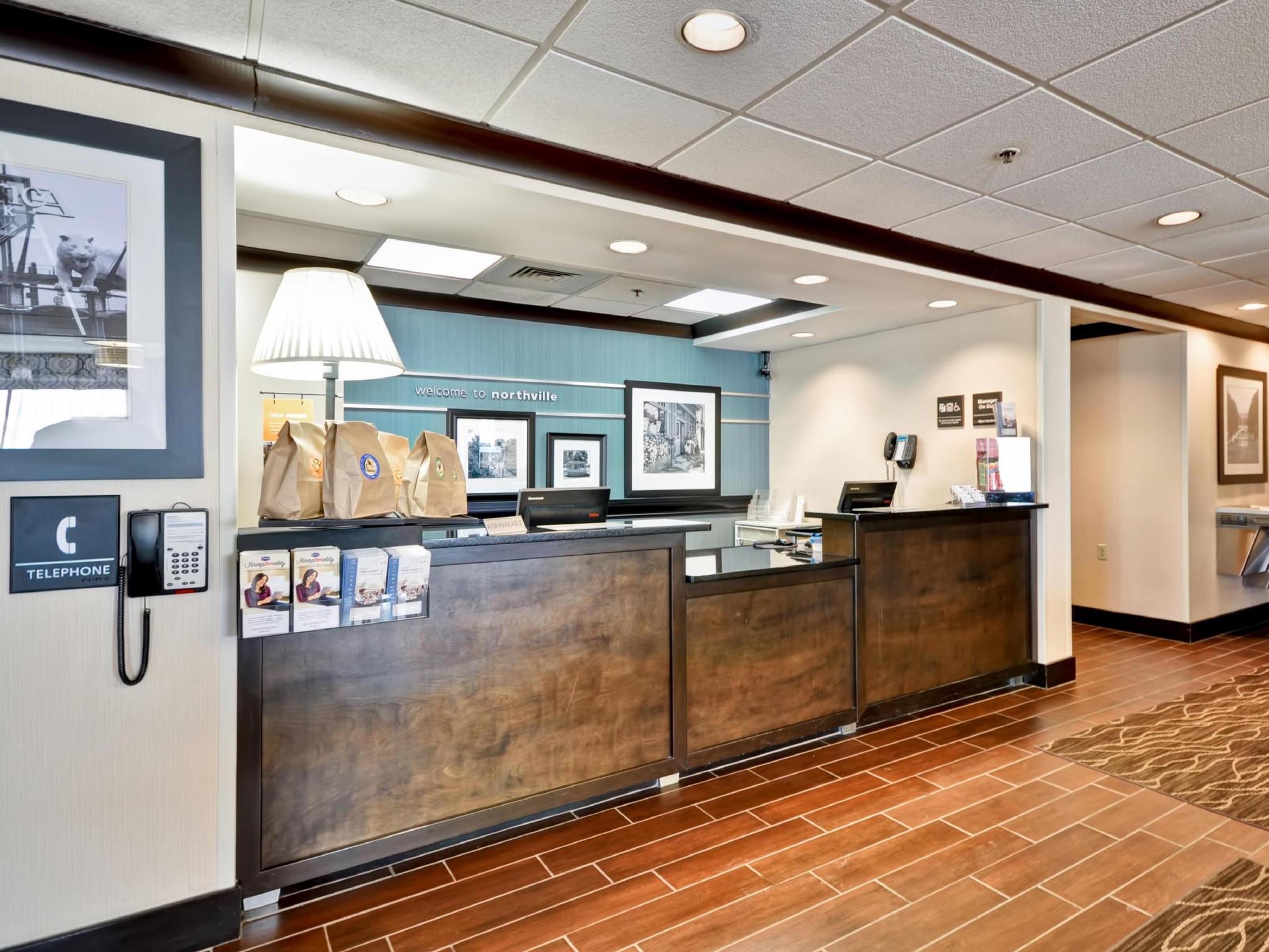 Hampton Inn Detroit Northville Buitenkant foto