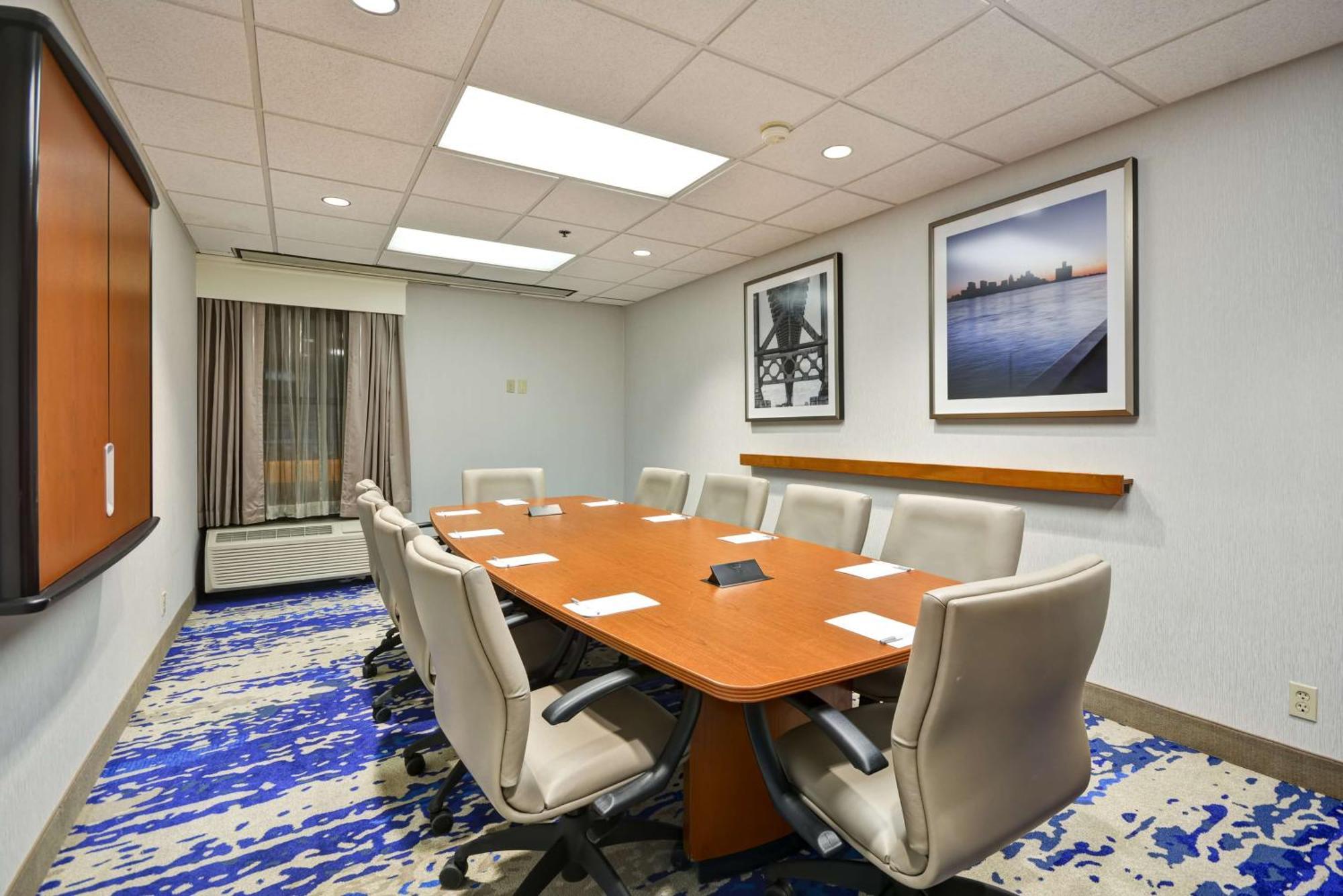 Hampton Inn Detroit Northville Buitenkant foto
