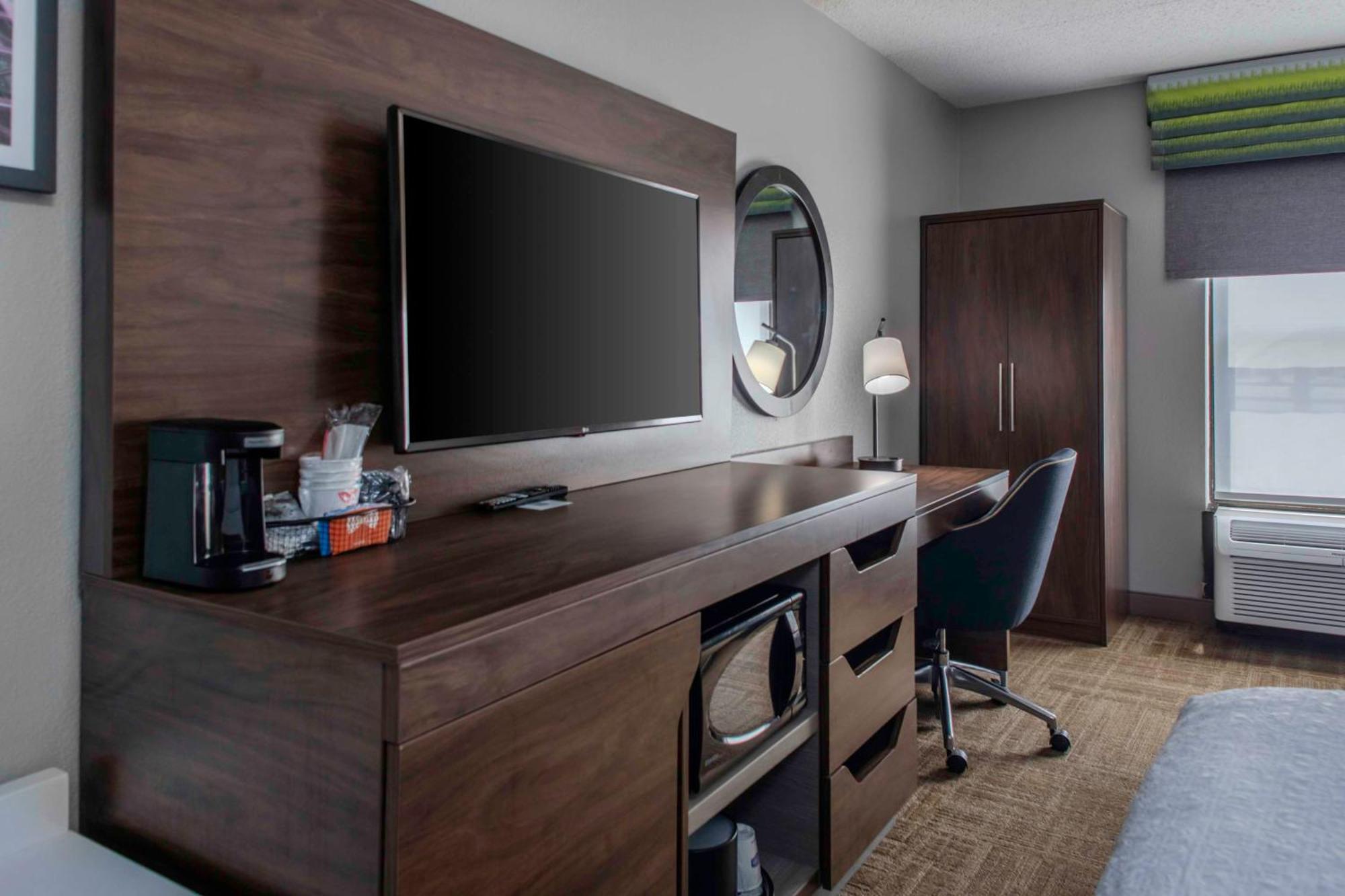 Hampton Inn Detroit Northville Buitenkant foto