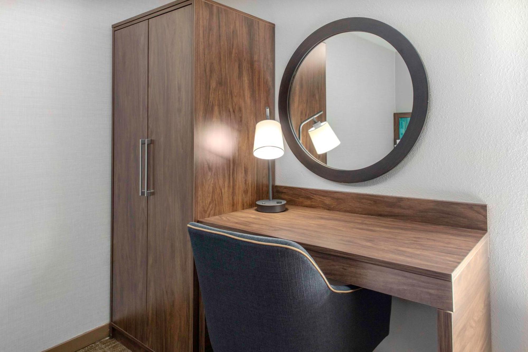 Hampton Inn Detroit Northville Buitenkant foto