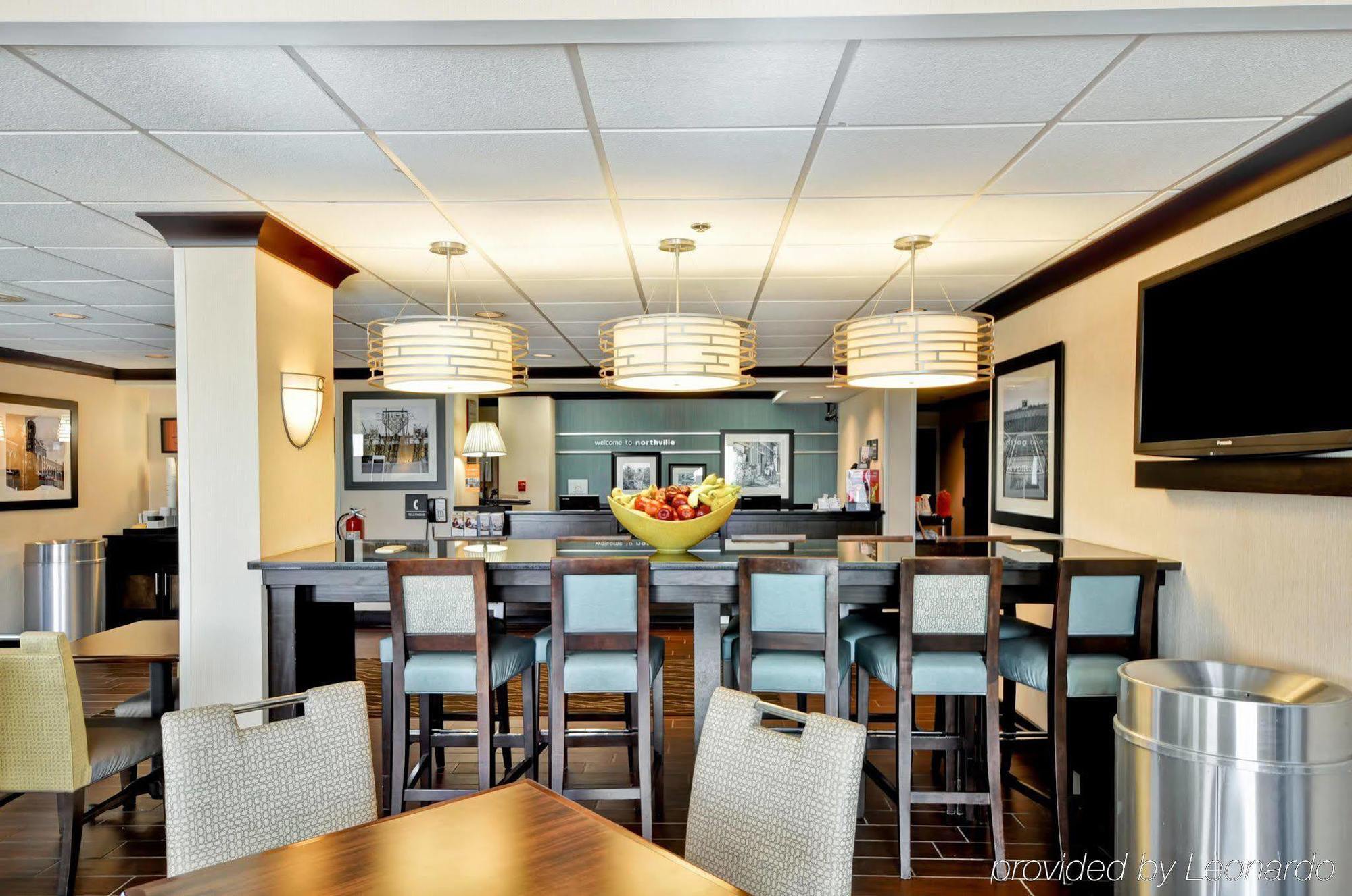 Hampton Inn Detroit Northville Buitenkant foto