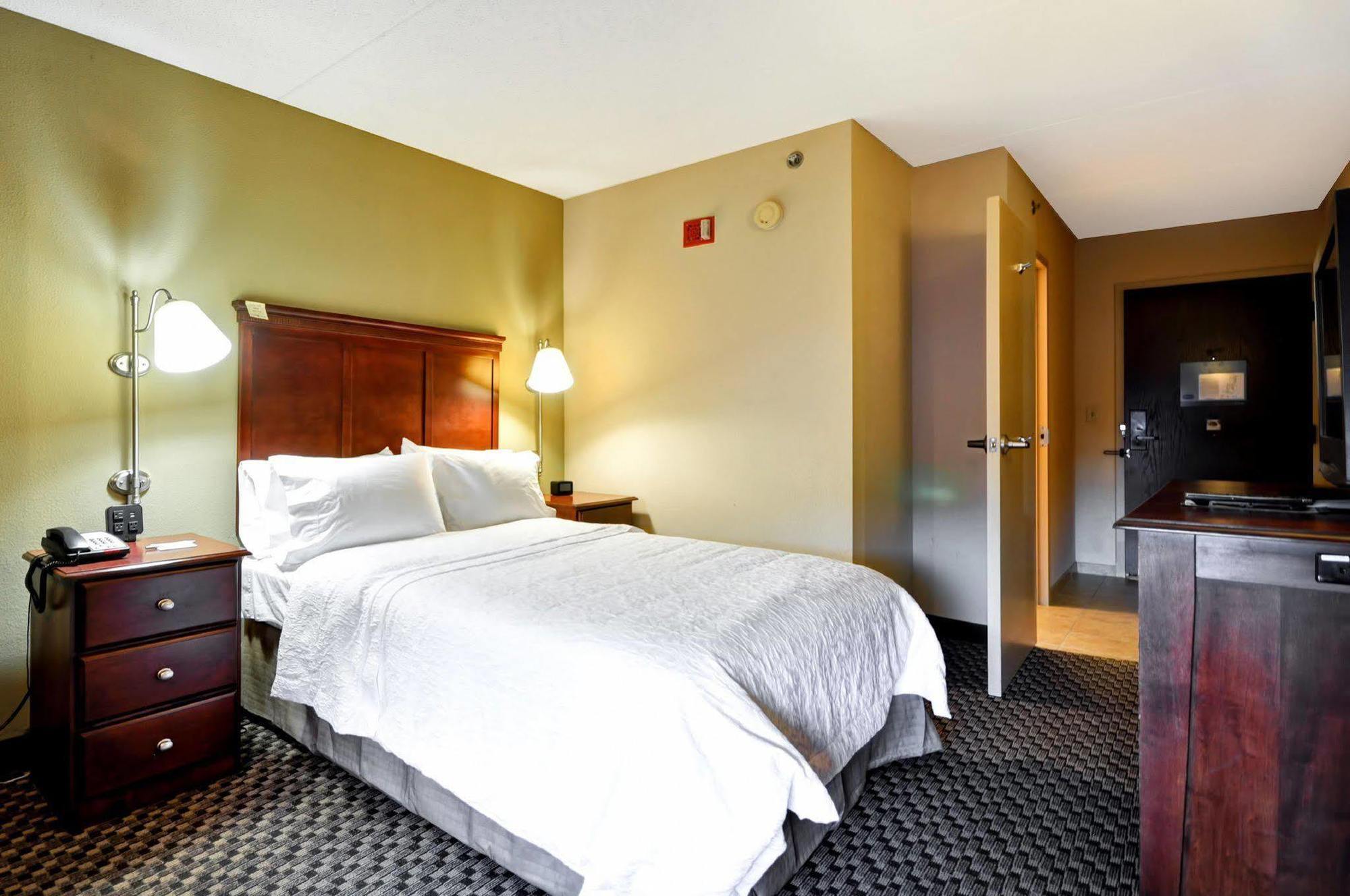 Hampton Inn Detroit Northville Buitenkant foto