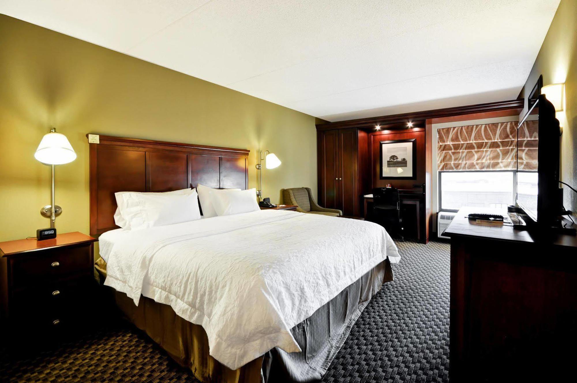 Hampton Inn Detroit Northville Buitenkant foto