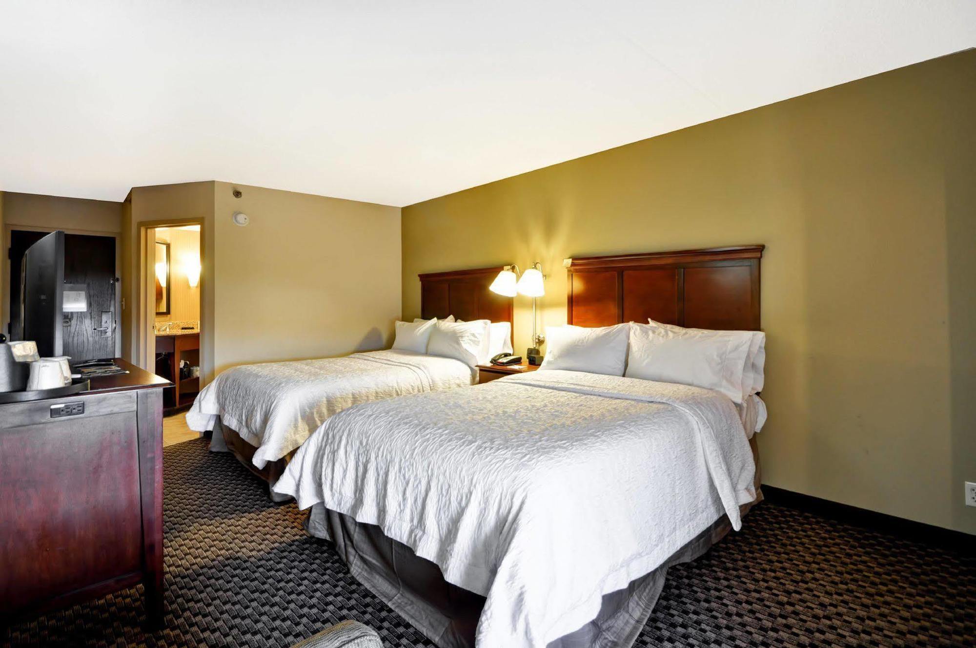 Hampton Inn Detroit Northville Buitenkant foto