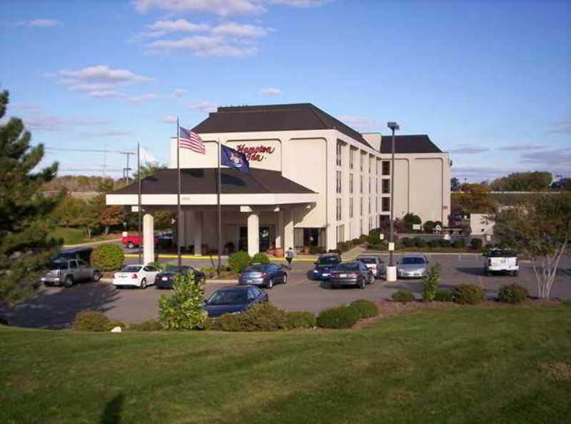 Hampton Inn Detroit Northville Buitenkant foto